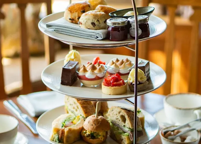 Holbeck Ghyll With Stunning Views Windermere